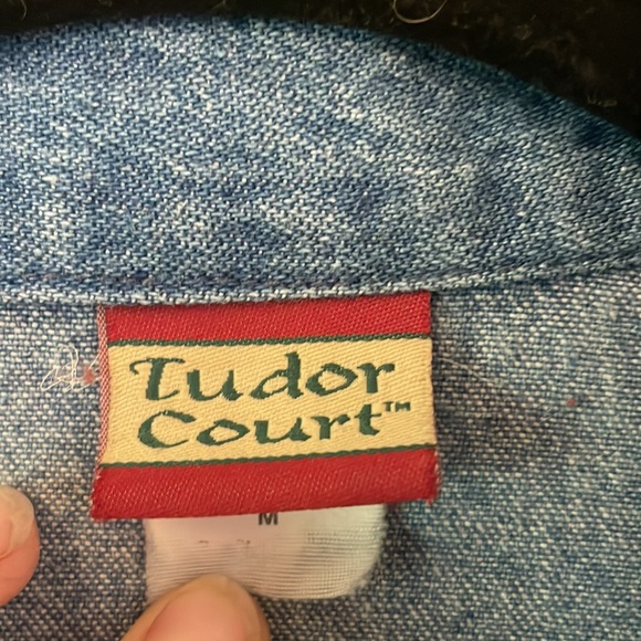 Vintage denim blazer. Size Medium. Great condition - Picture 2 of 7